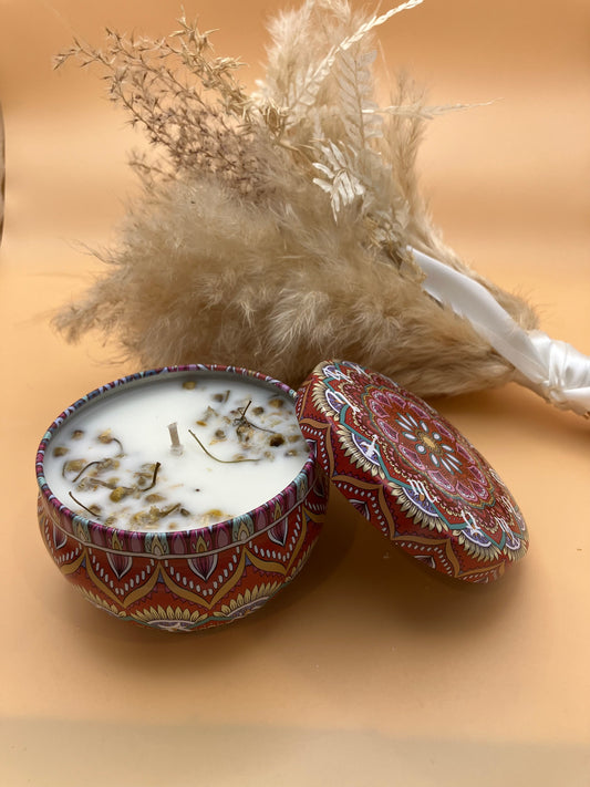 Zodiac pattern candle tin with Sandalwood and vanilla fragrance oil with chamomile flowers