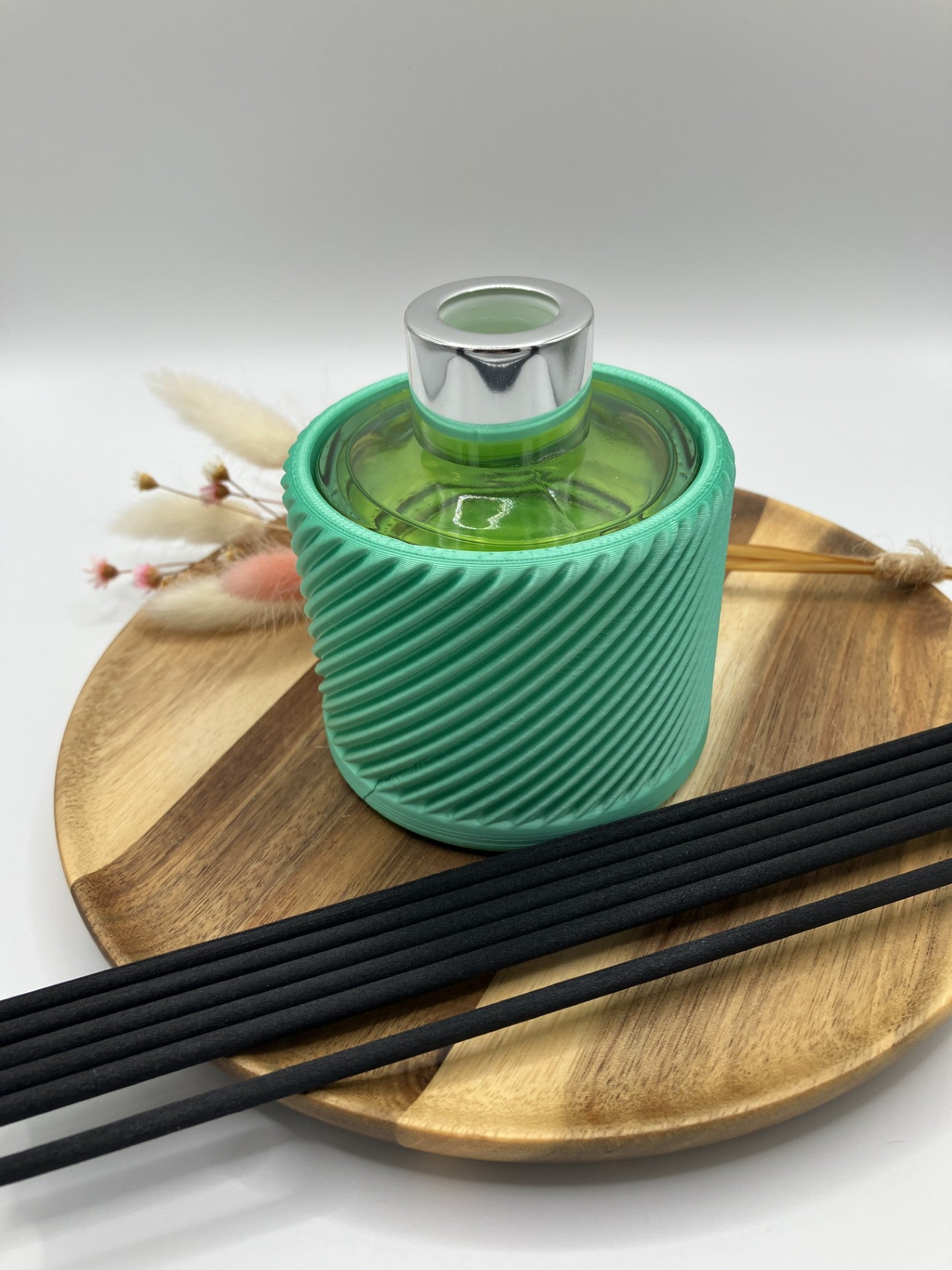 3d printed Reed Diffuser sleeve (wave) with 100 ml bottle, Reeds with a choice of fragrance and colour