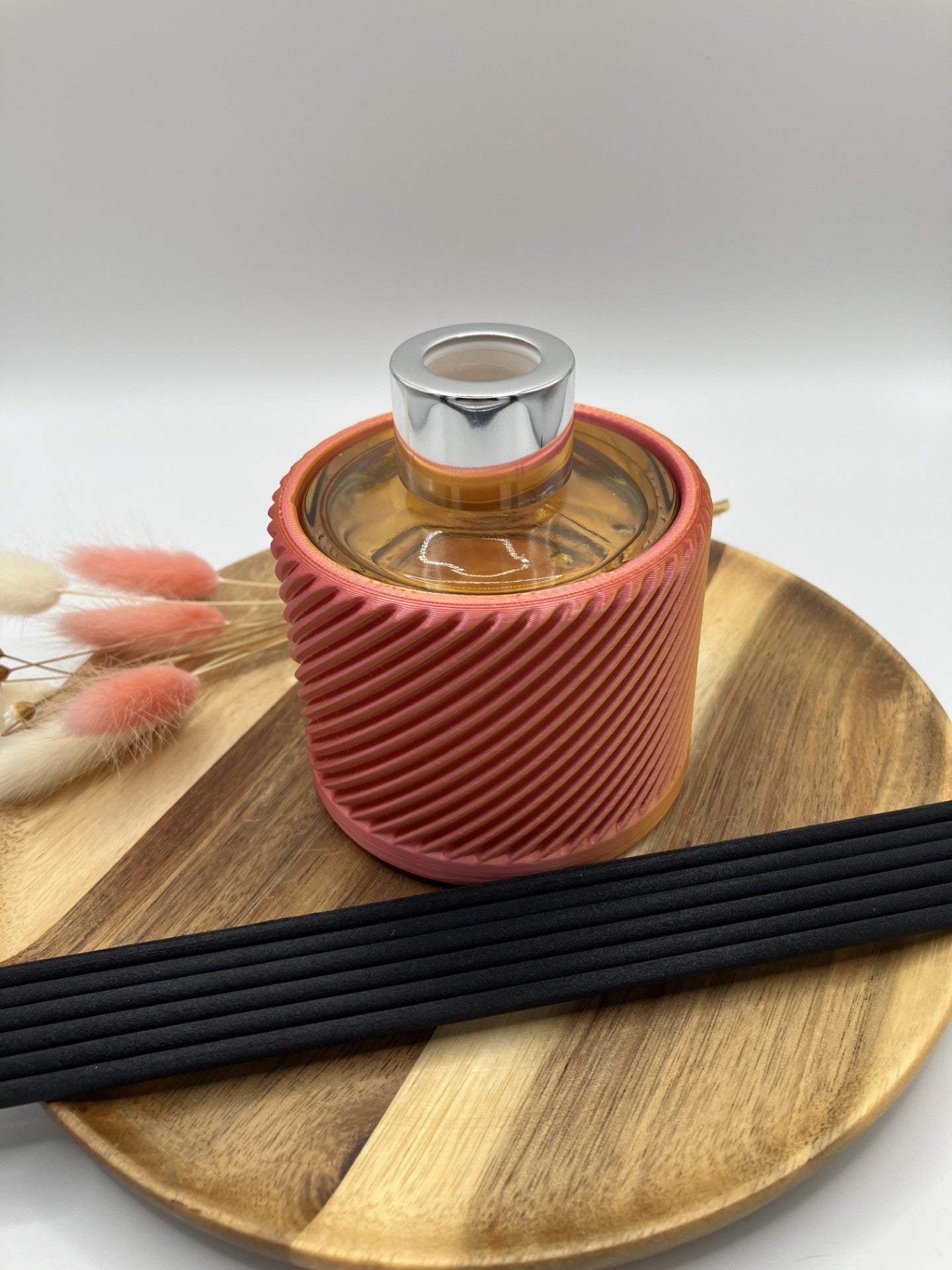 3d printed Reed Diffuser sleeve (wave) with 100 ml bottle, Reeds with a choice of fragrance and colour